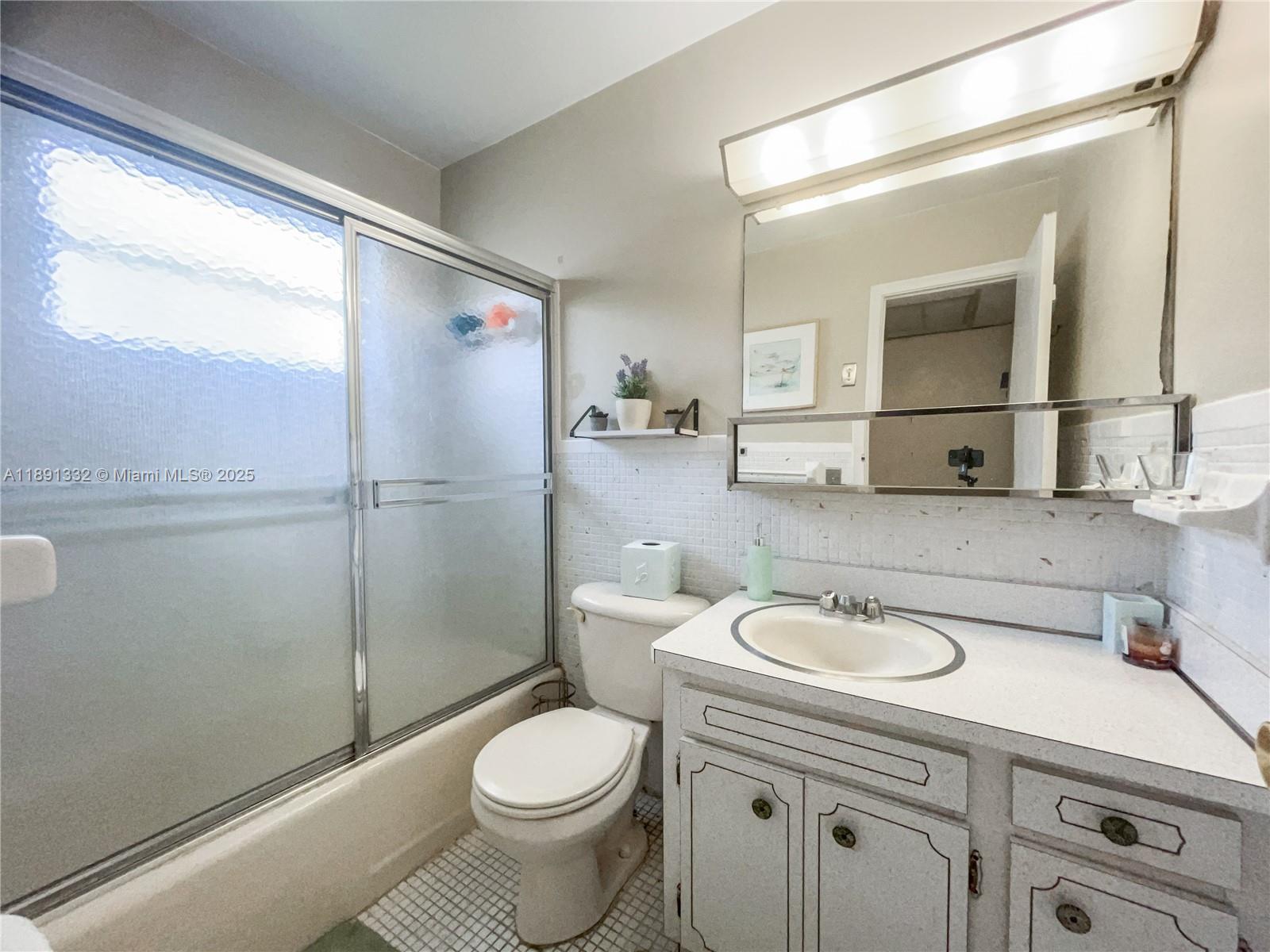 CORONET ACRES CONDO - Residential Lease
