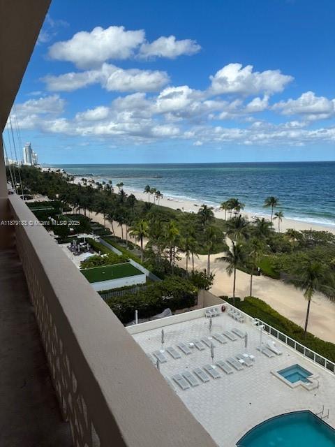 THE PLAZA OF BAL HARBOUR - Residential Lease