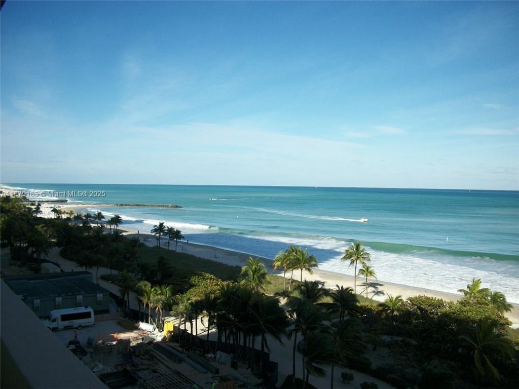 THE PLAZA OF BAL HARBOUR - Residential Lease