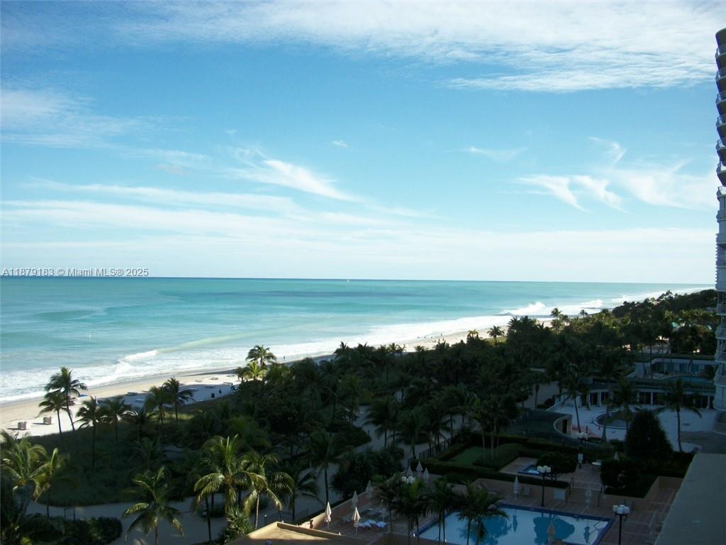 THE PLAZA OF BAL HARBOUR - Residential Lease