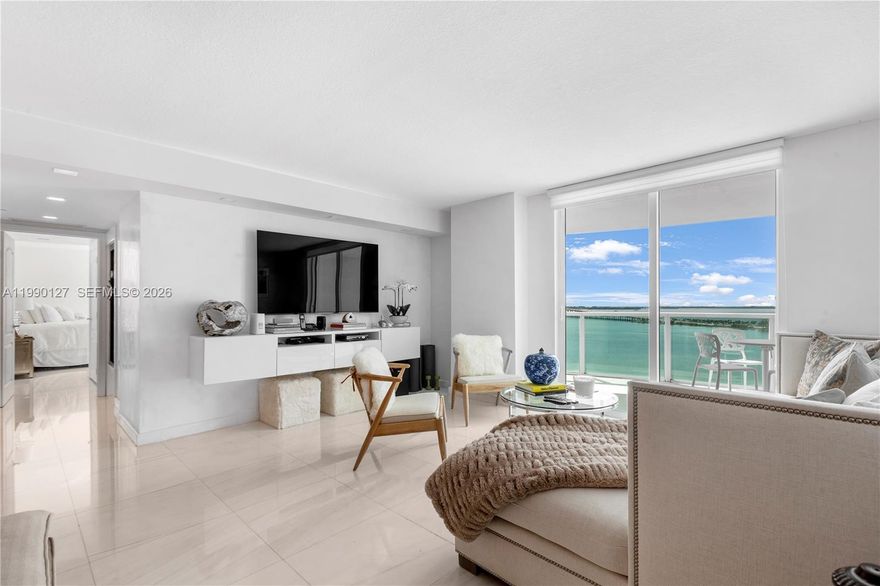 Enjoy beautiful water views from this spacious 2-bedroom, 2-bath residence at Skyline on Brickell. The unit offers a functional layout with generous living areas, abundant natural light, and a private balcony ideal for taking in the surrounding bay and city views.

The primary suite features floor-to-ceiling windows, enhancing the sense of space and connection to the water. Skyline is a well-established waterfront building offering a full range of amenities, including pool, tennis courts, fitness center, BBQ area, on-site convenience market, and additional services.

Ideally located in Brickell, just minutes from Coconut Grove and Key Biscayne, with easy access to dining, shopping, and major roadways.