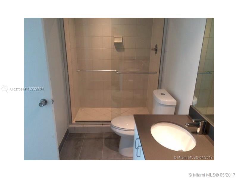 PARC CENTRAL - Residential Lease