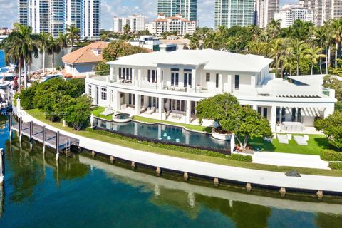 142 S Island Golden Beach FL 33160