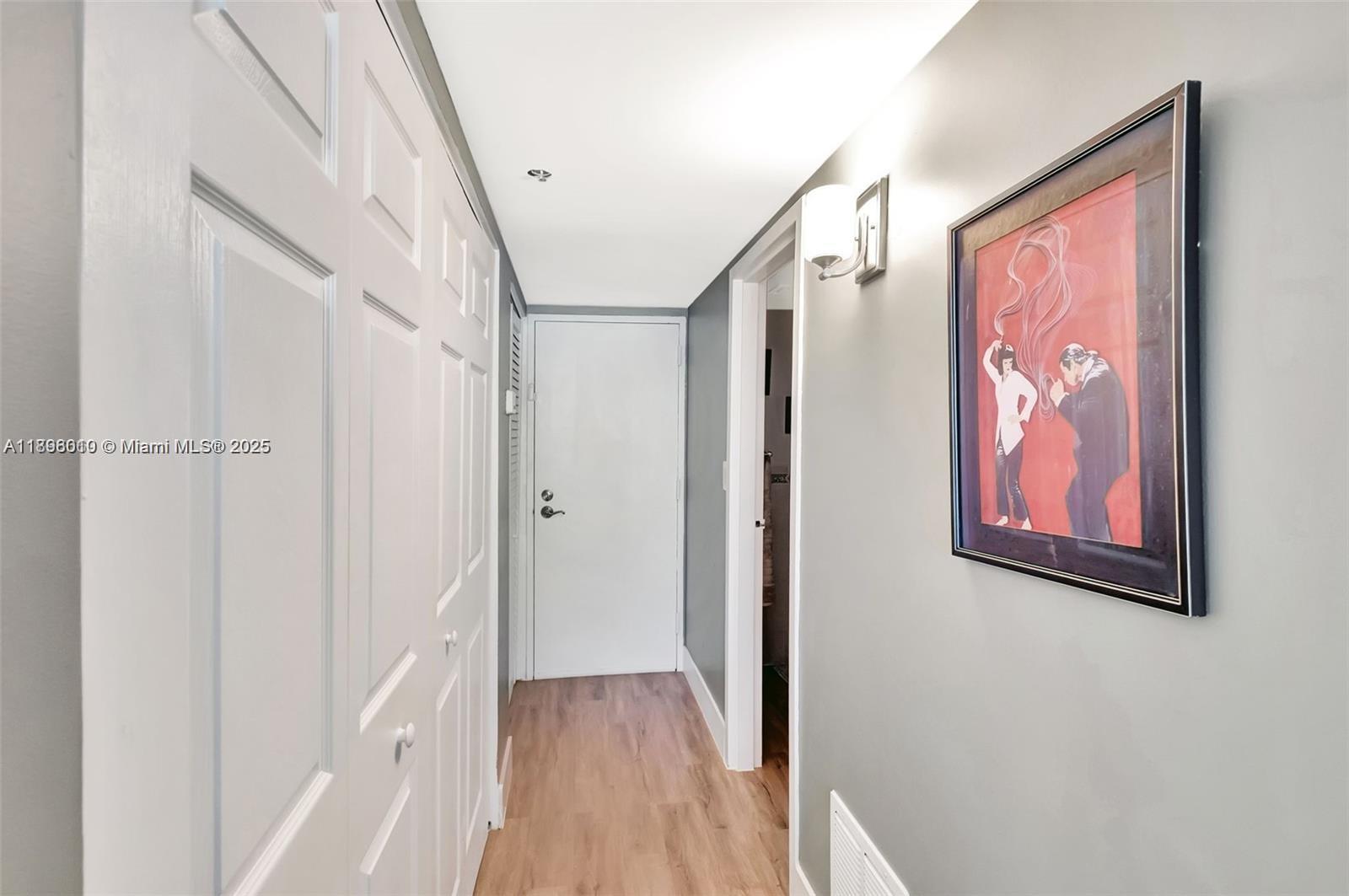 THE GRANDVIEW PALACE COND - Residential