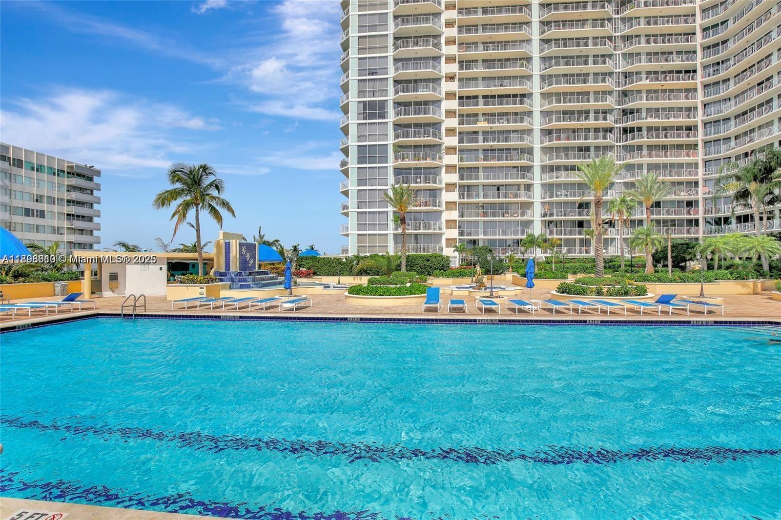 THE GRANDVIEW PALACE COND - Residential