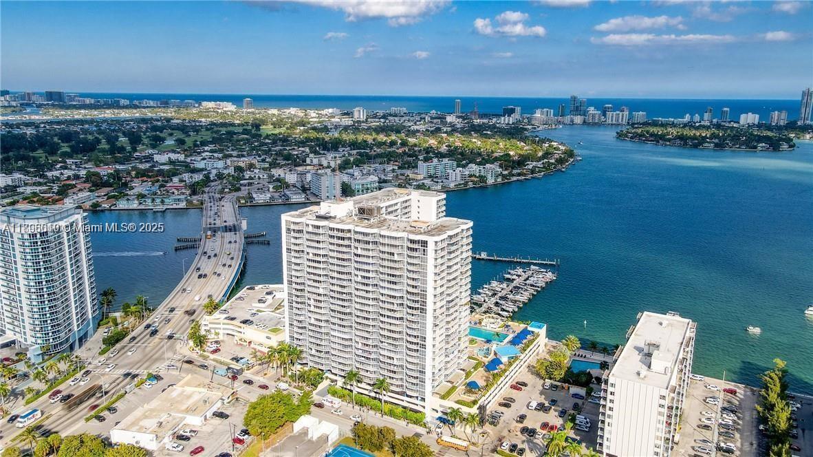 THE GRANDVIEW PALACE COND - Residential