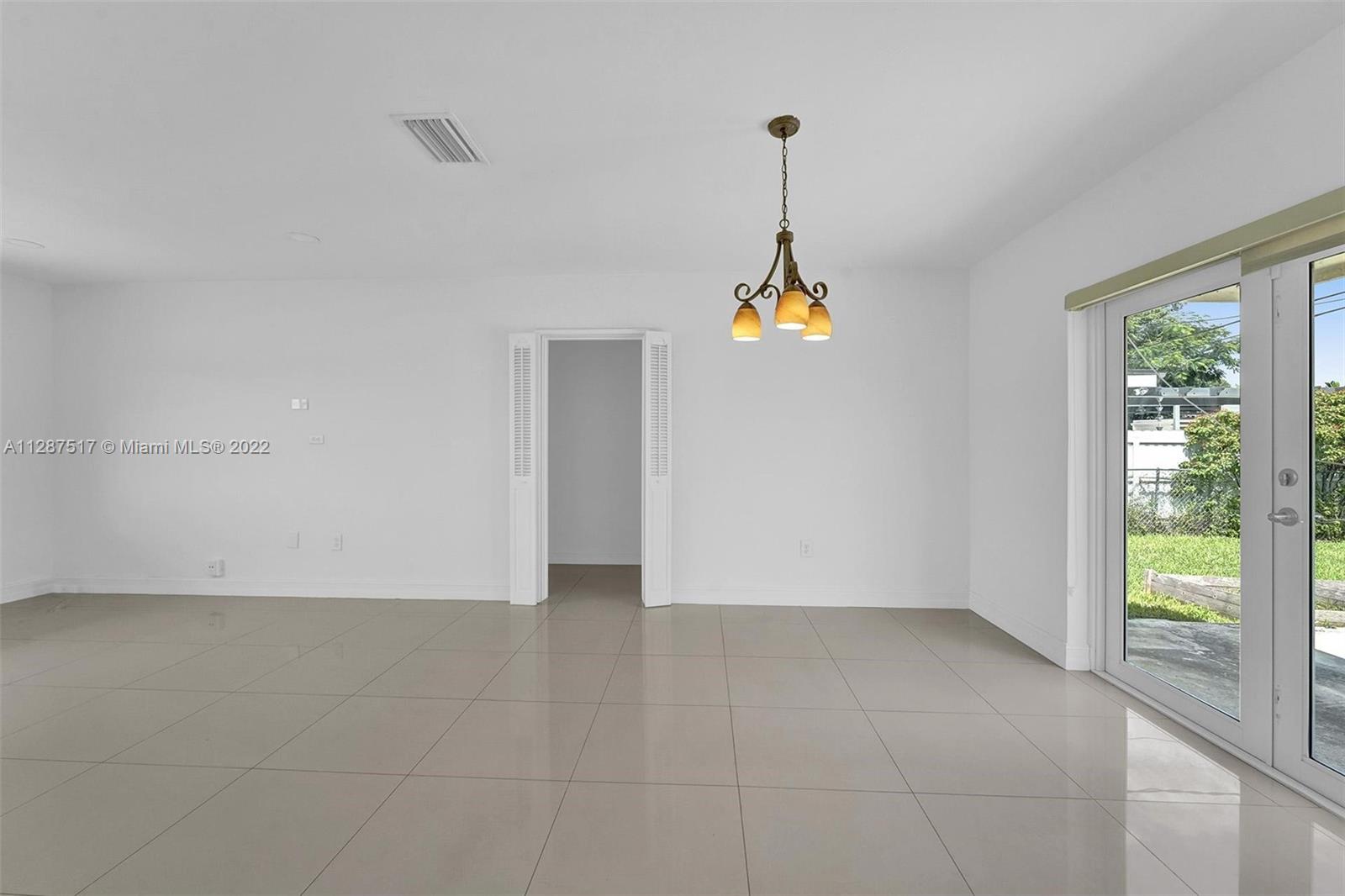 DARLINGTON MANOR 1ST ADDN - Residential Lease