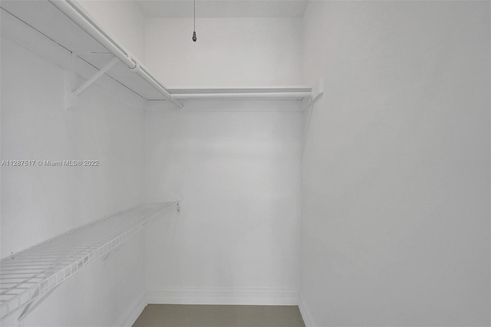 DARLINGTON MANOR 1ST ADDN - Residential Lease