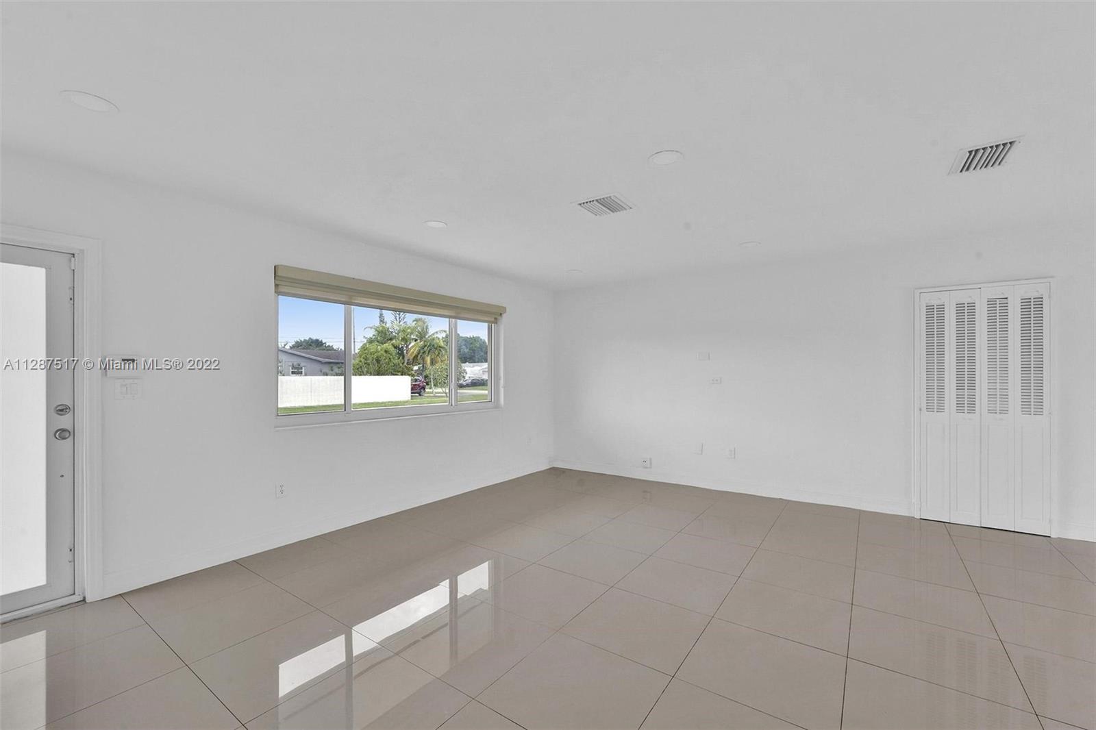 DARLINGTON MANOR 1ST ADDN - Residential Lease