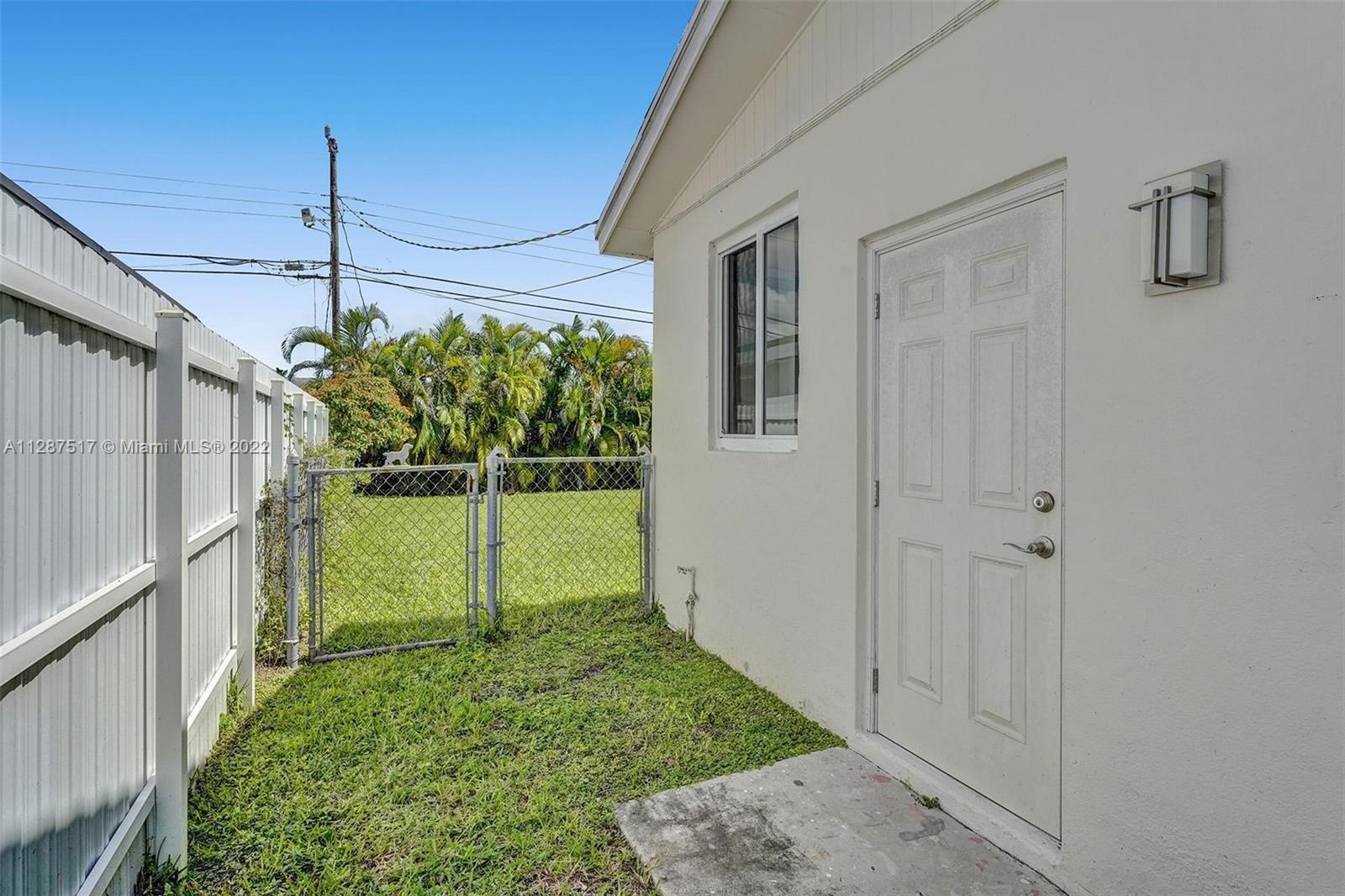 DARLINGTON MANOR 1ST ADDN - Residential Lease