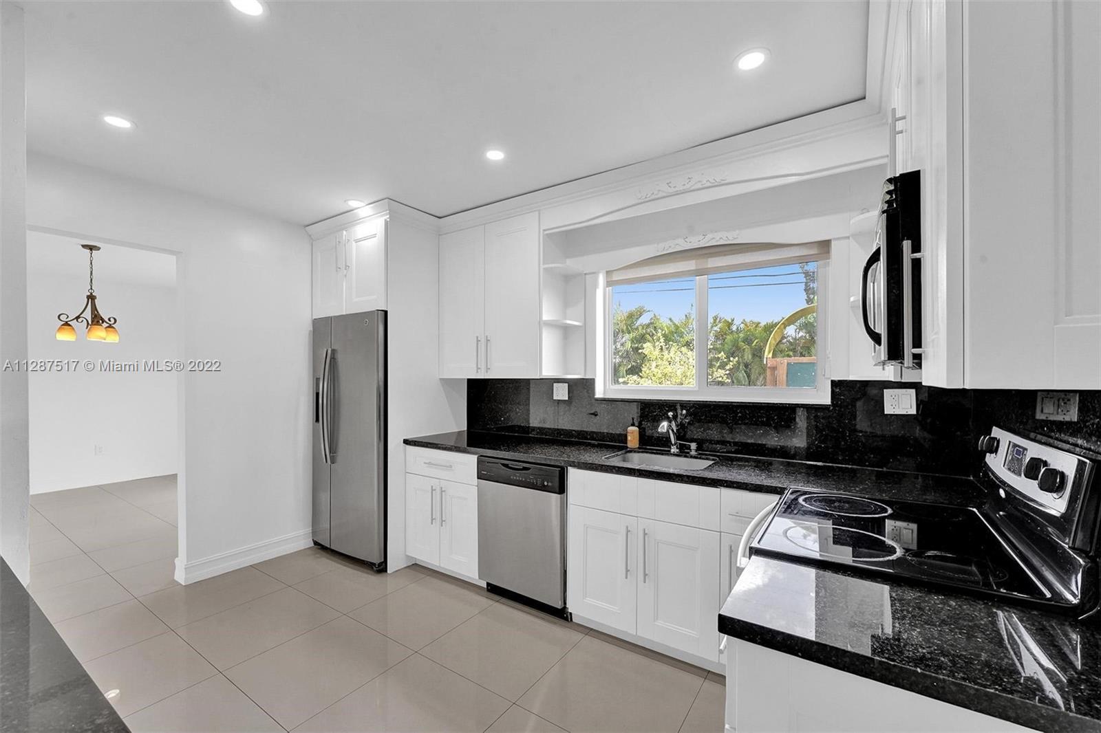 DARLINGTON MANOR 1ST ADDN - Residential Lease