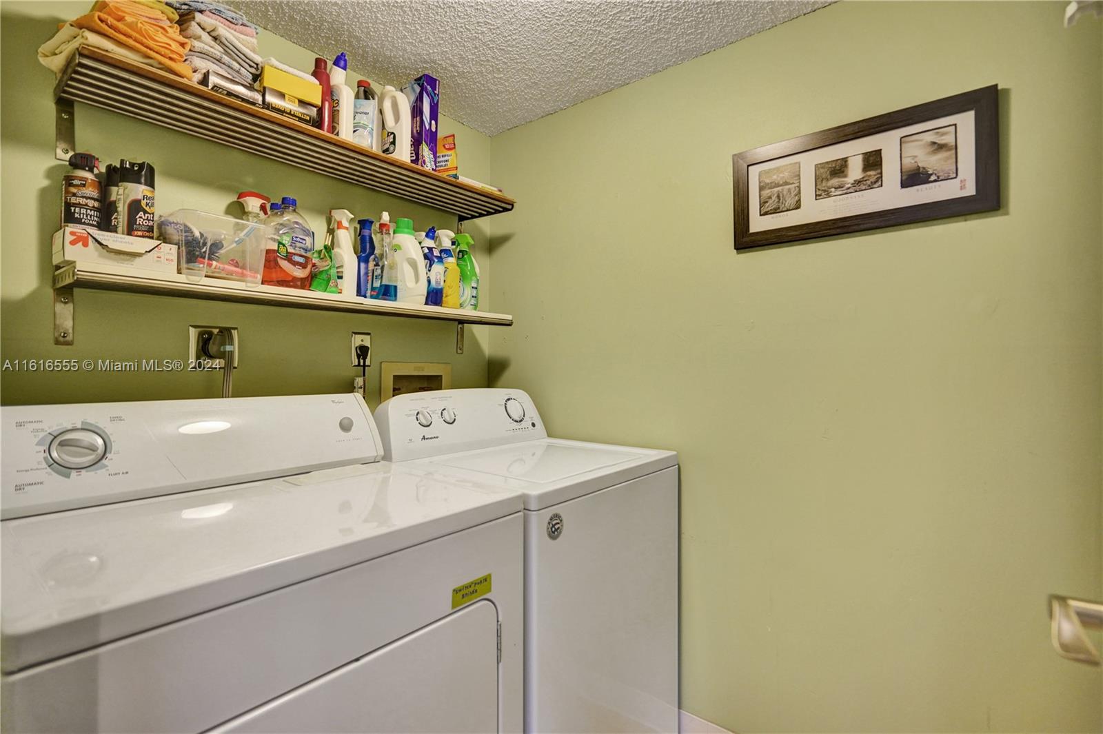 LAKES OF OAKLAND FOREST C - Residential