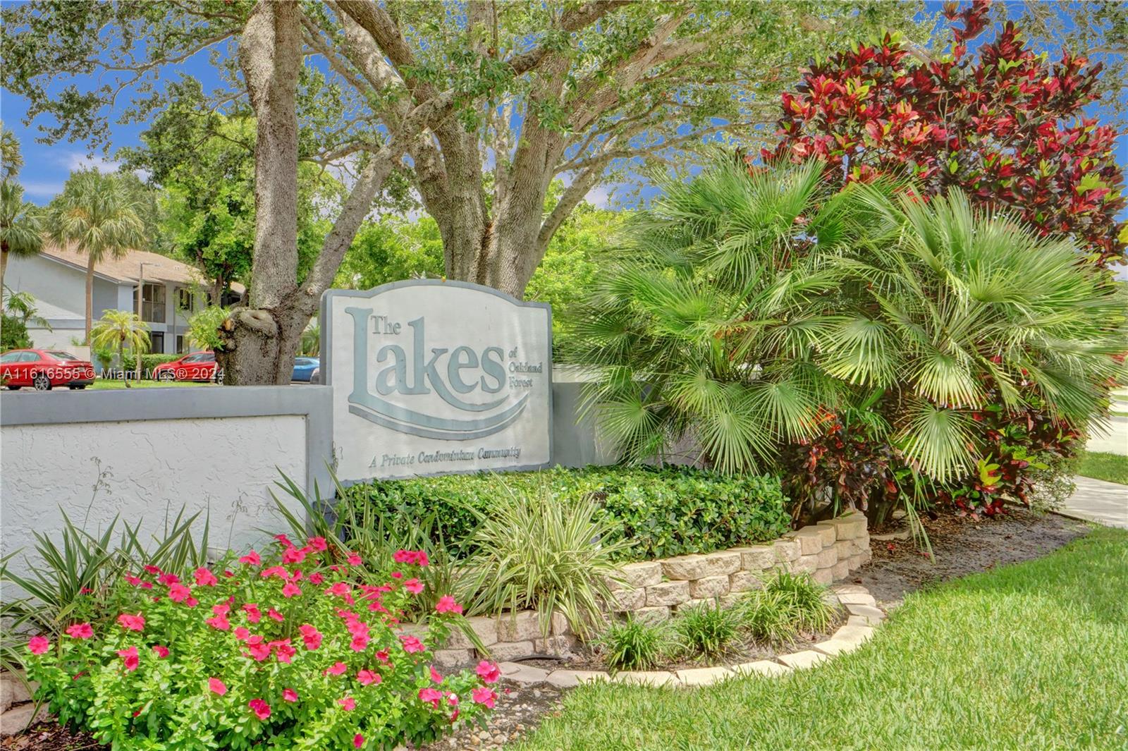 LAKES OF OAKLAND FOREST C - Residential