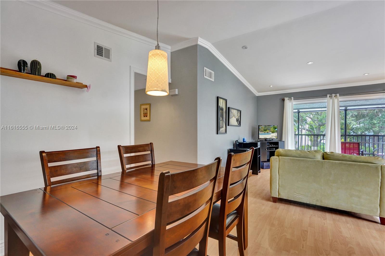 LAKES OF OAKLAND FOREST C - Residential