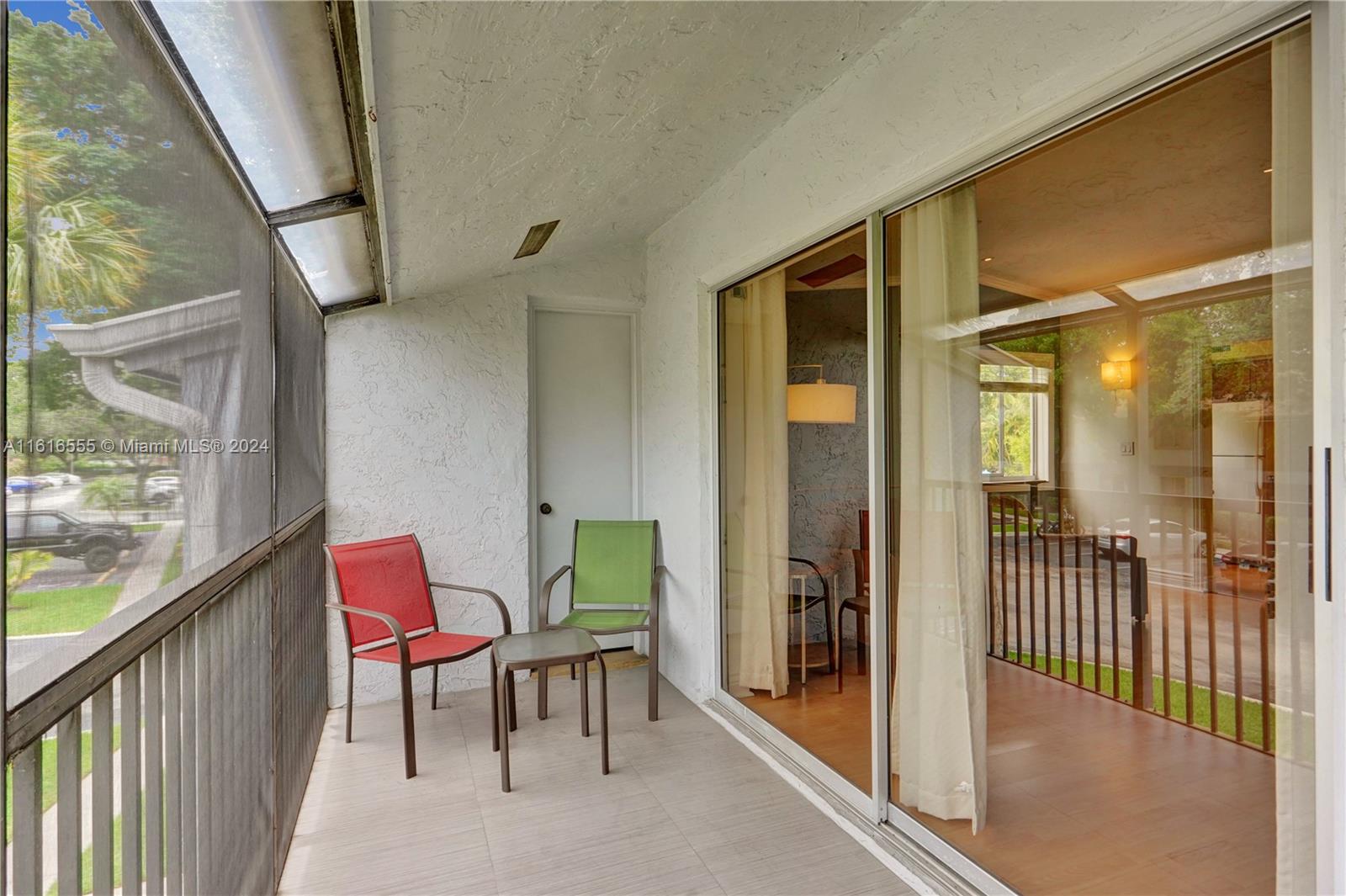 LAKES OF OAKLAND FOREST C - Residential