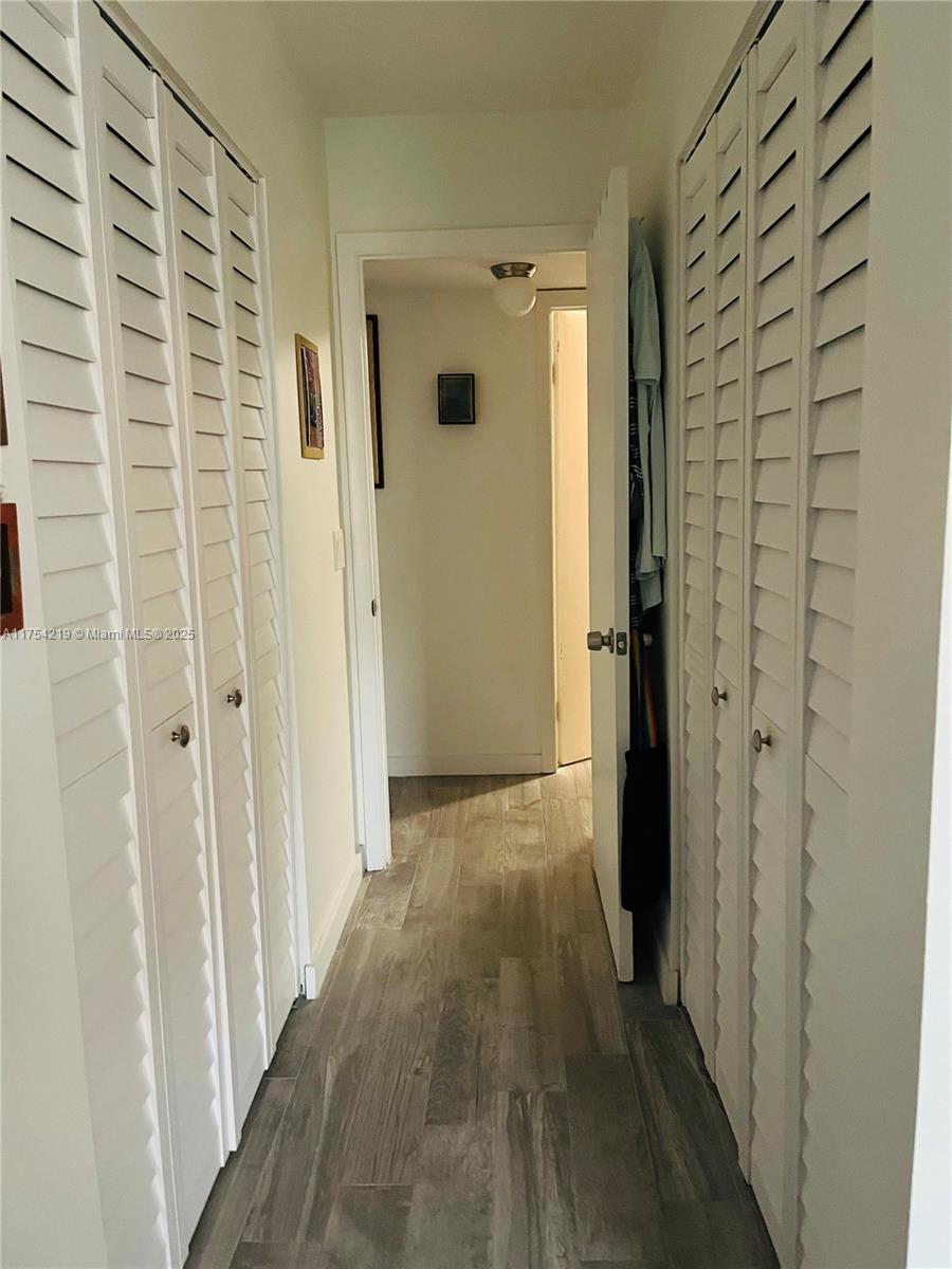 MEADOWBROOK LAKES CONDO - Residential