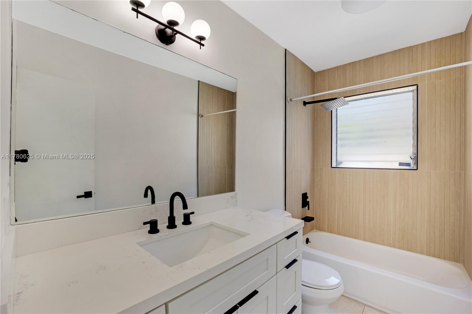 BREEZESWEPT ESTATES 2ND A - Residential