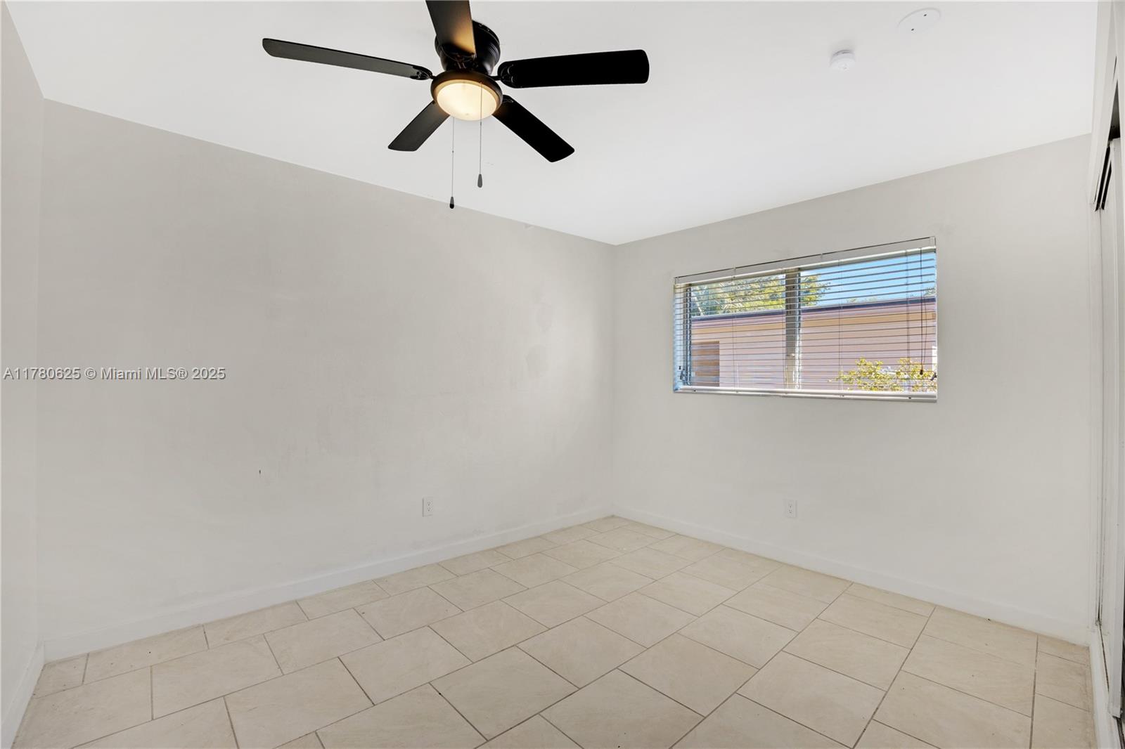 BREEZESWEPT ESTATES 2ND A - Residential