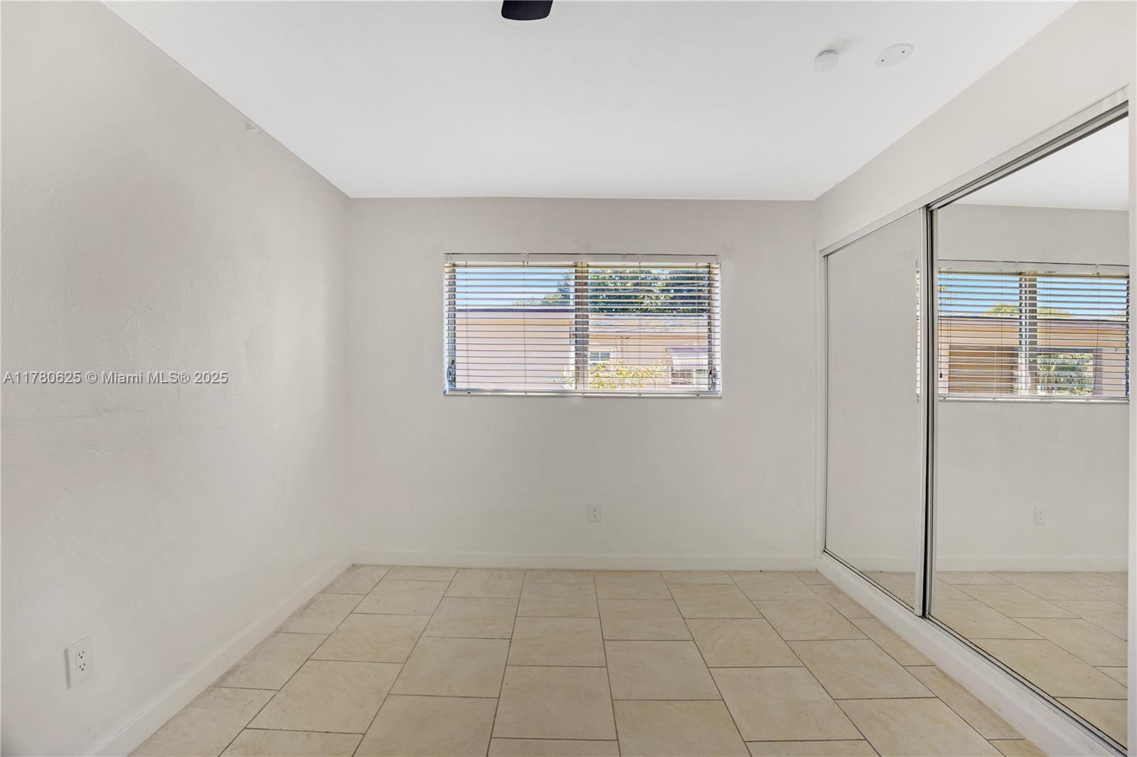 BREEZESWEPT ESTATES 2ND A - Residential