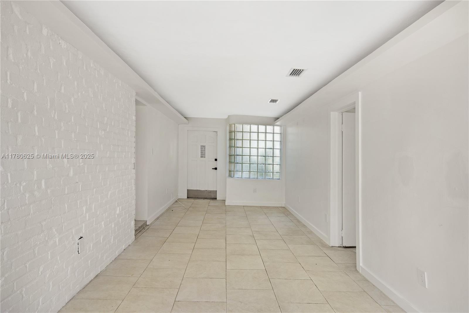 BREEZESWEPT ESTATES 2ND A - Residential