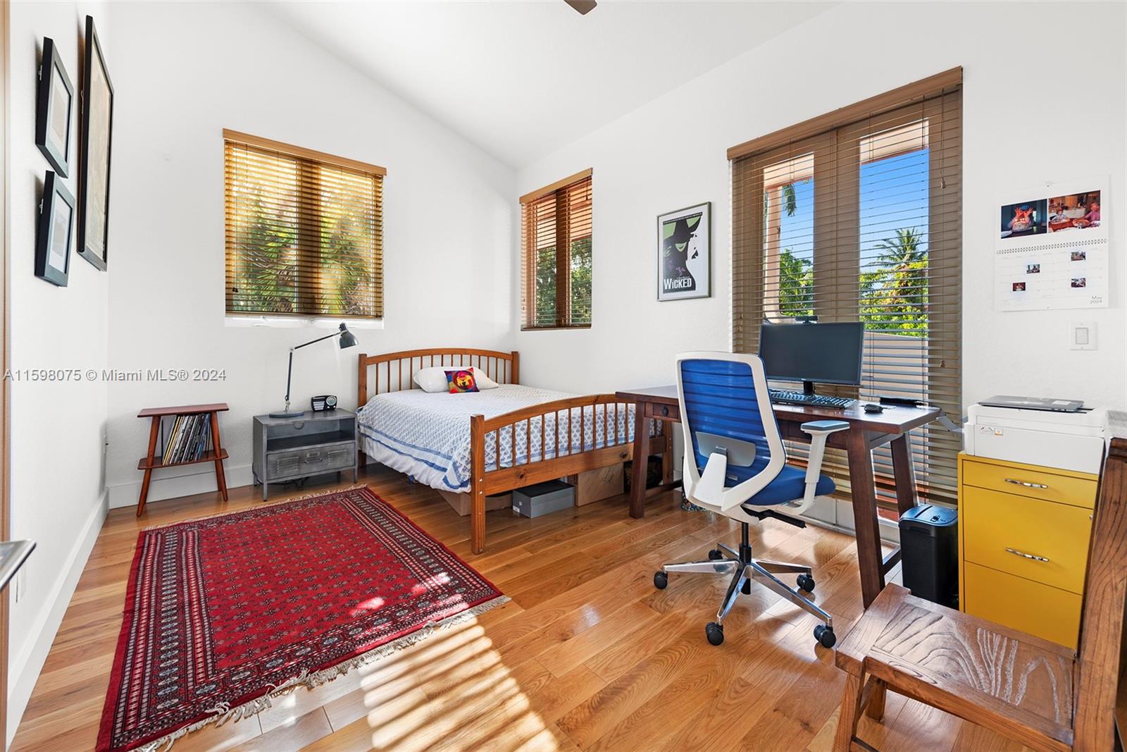 DOUGLAS CIRCLE - Residential