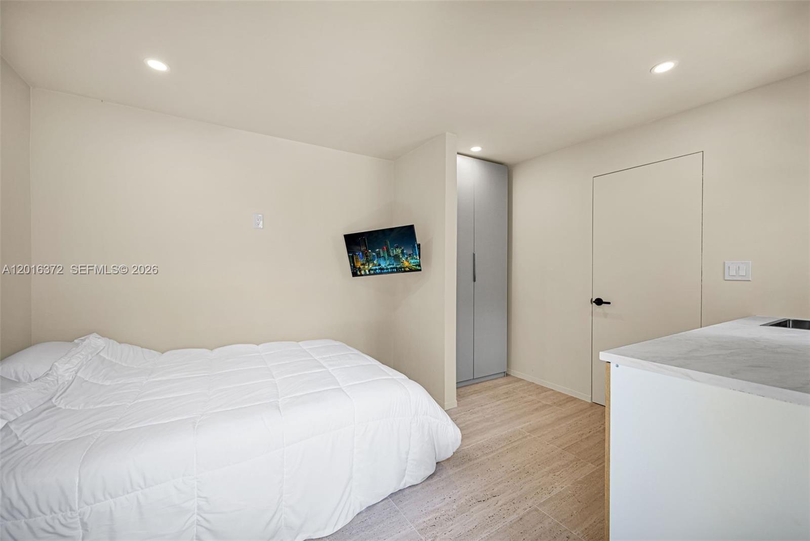 BAY VISTA PARK AMD PL - Residential Lease