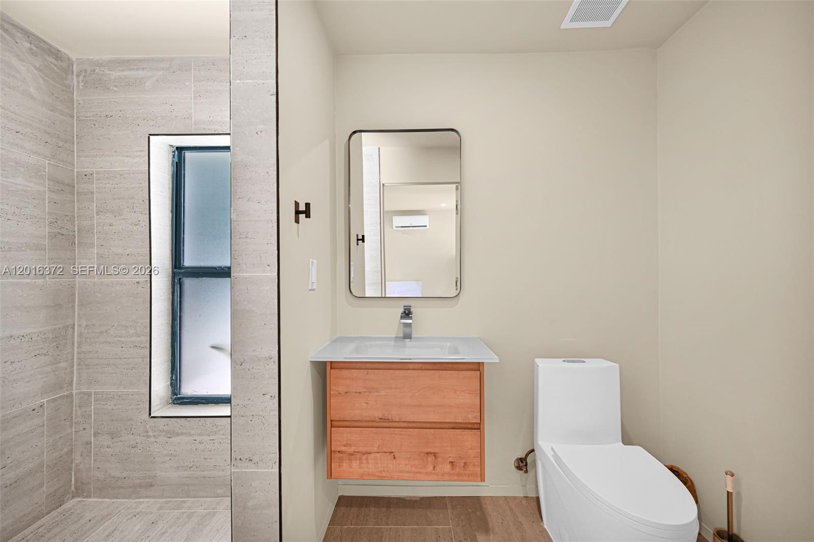 BAY VISTA PARK AMD PL - Residential Lease