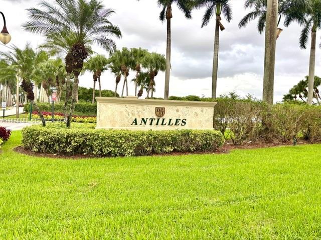 DORAL ISLES-ANTILLES - Residential