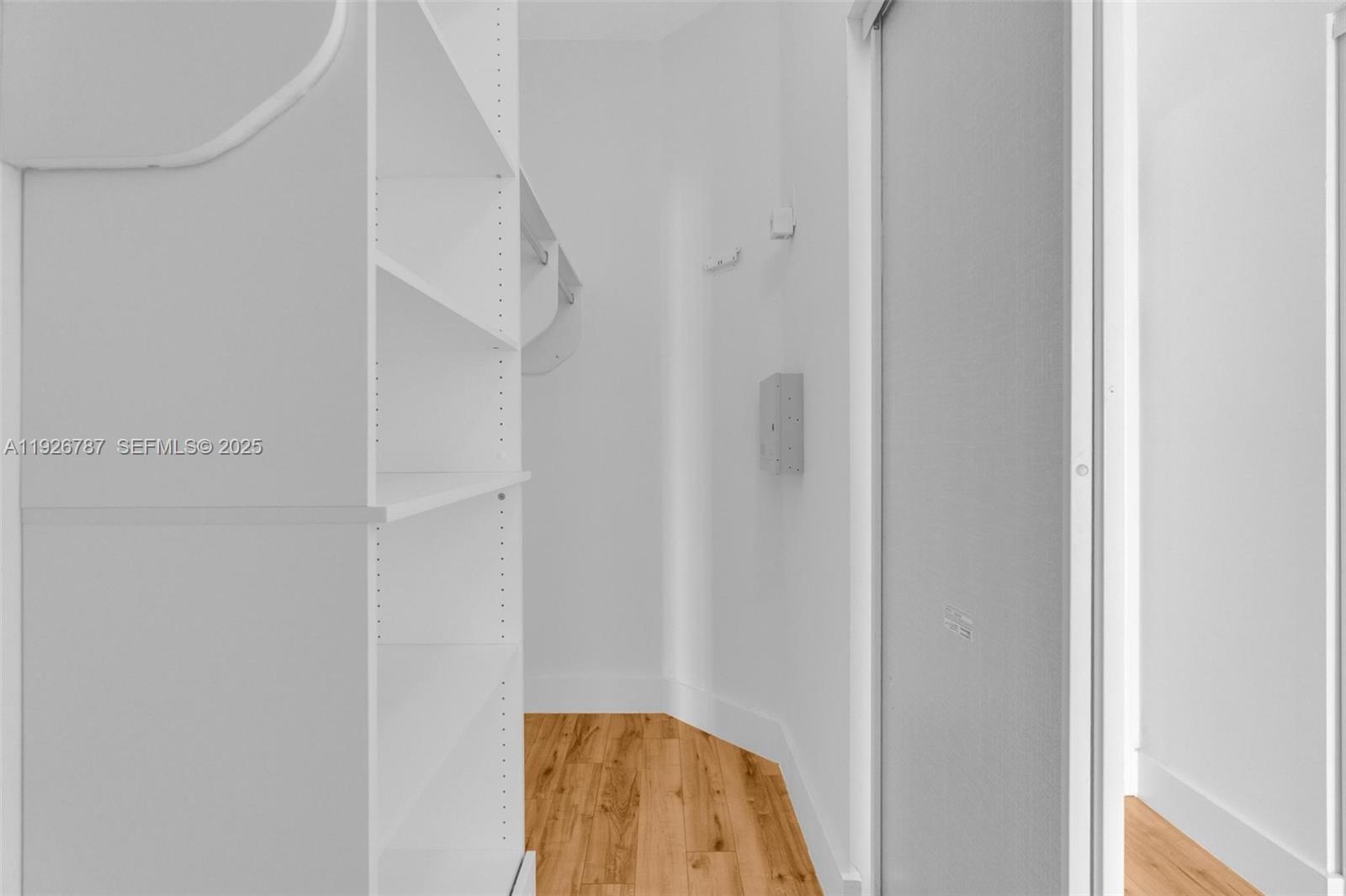 DORAL ISLES-ANTILLES - Residential