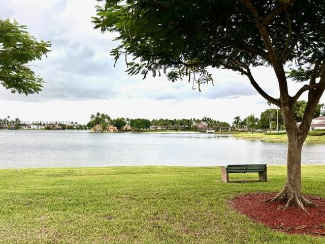 DORAL ISLES-ANTILLES - Residential