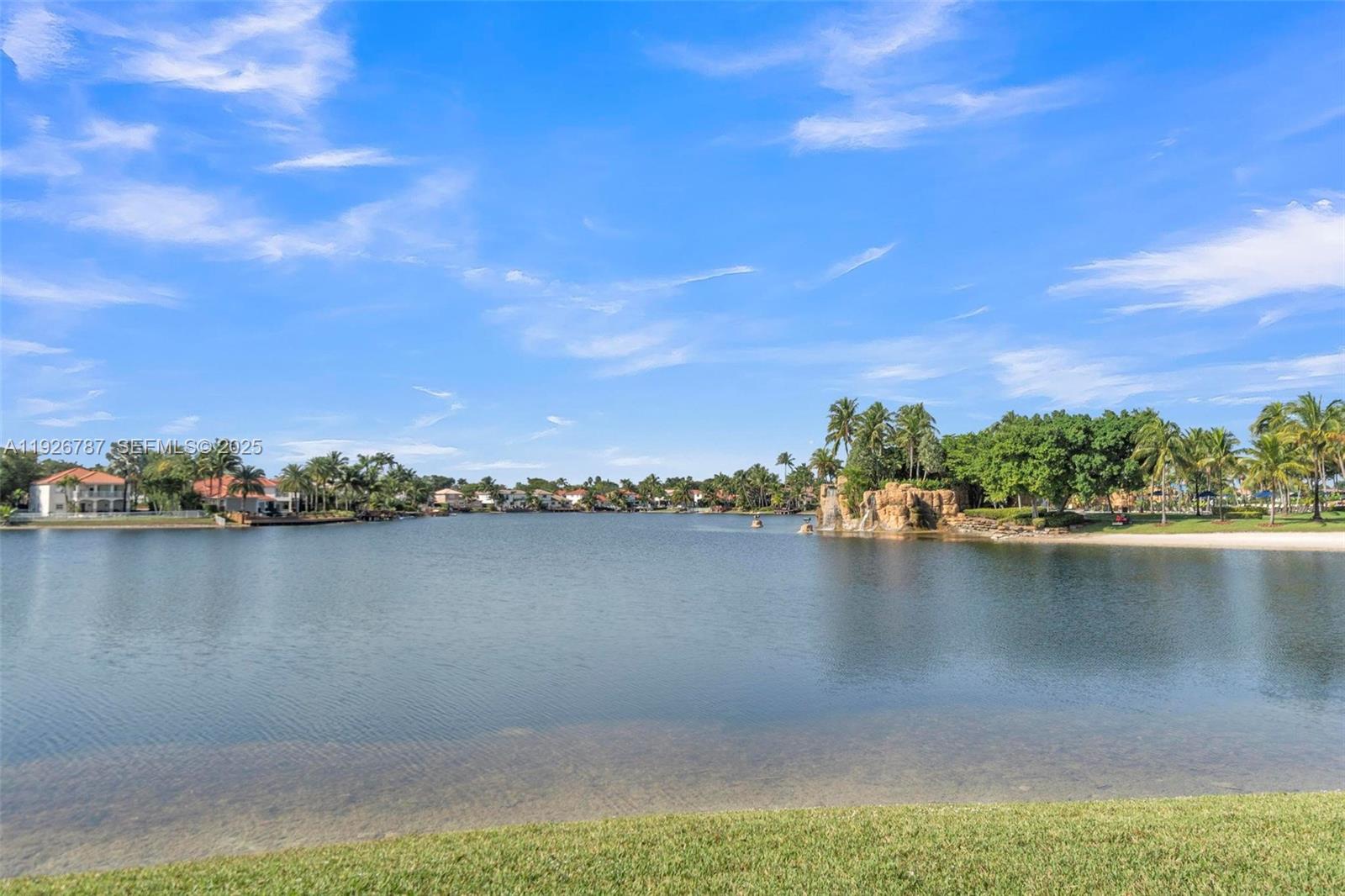 DORAL ISLES-ANTILLES - Residential