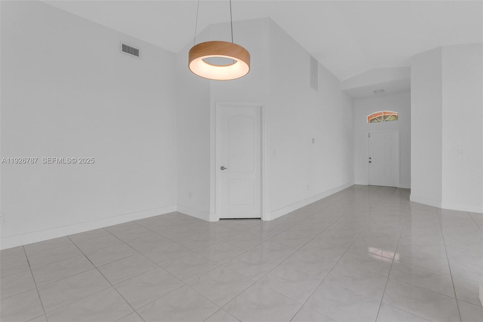 DORAL ISLES-ANTILLES - Residential