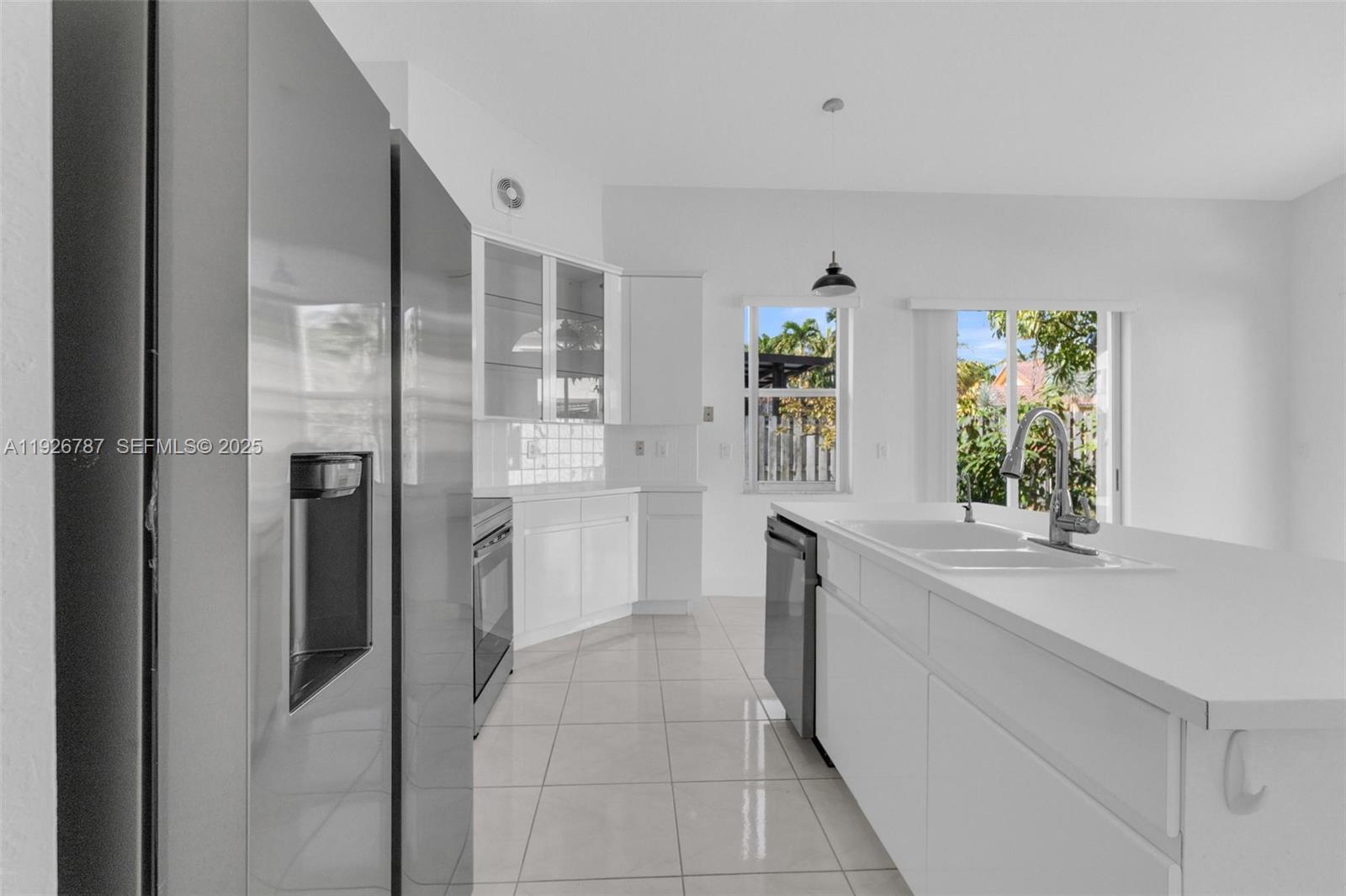 DORAL ISLES-ANTILLES - Residential