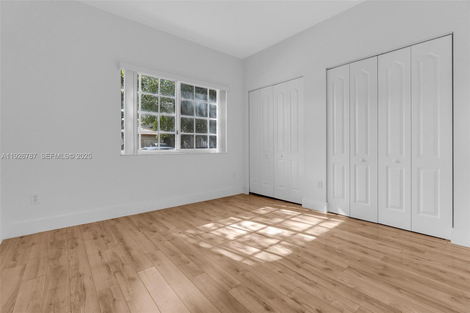 DORAL ISLES-ANTILLES - Residential