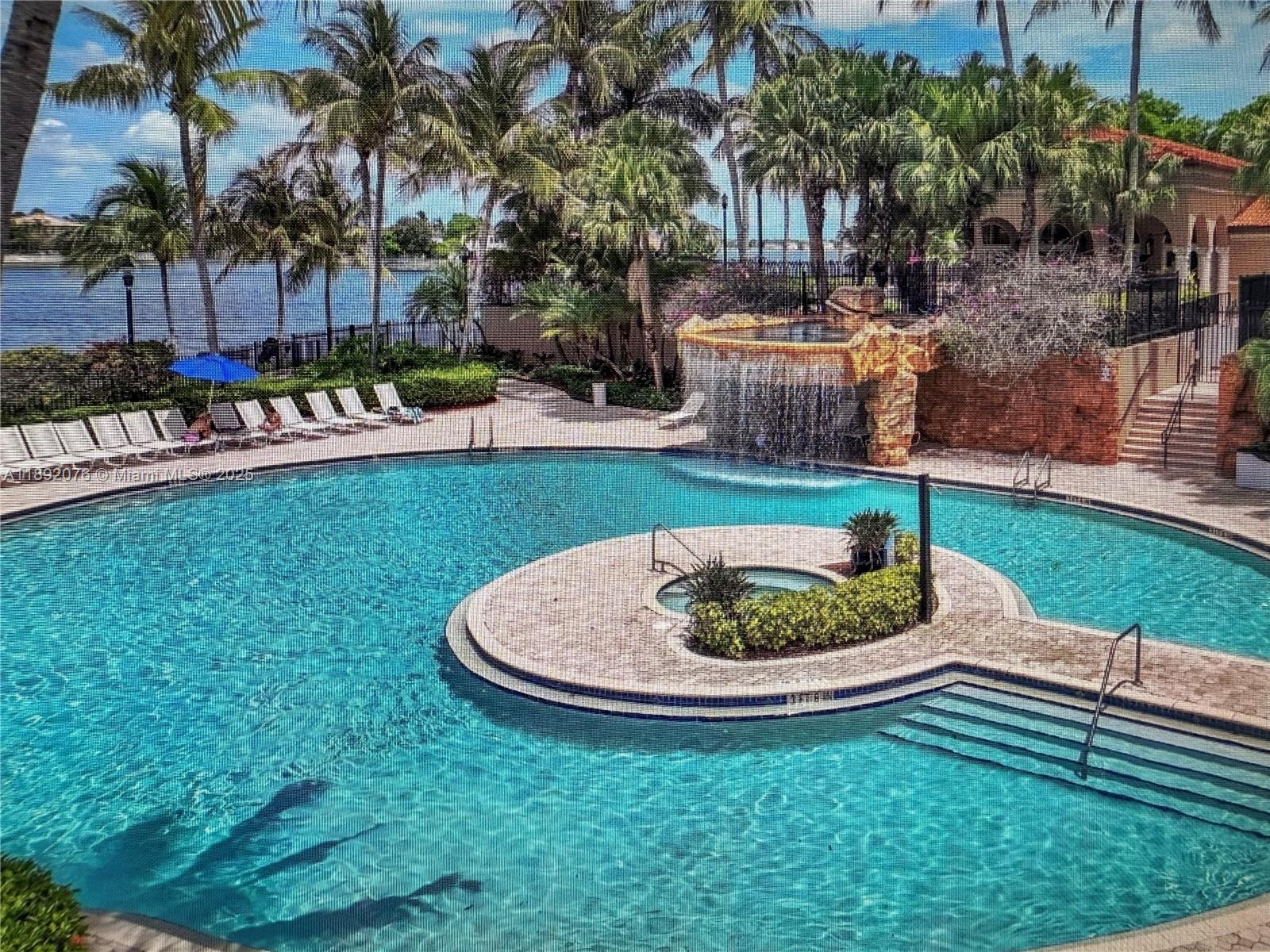 RIVIERA ISLES III - Residential