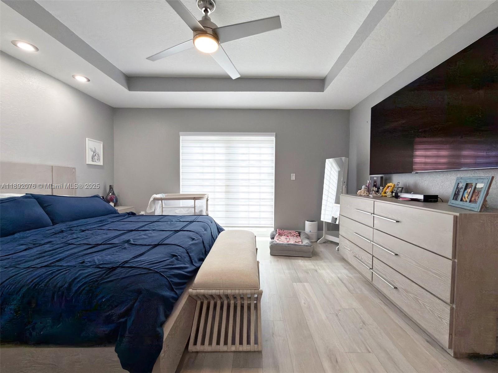 RIVIERA ISLES III - Residential