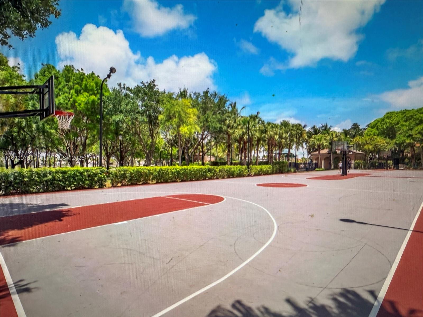 RIVIERA ISLES III - Residential