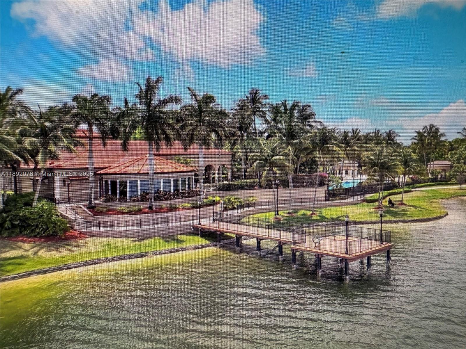 RIVIERA ISLES III - Residential