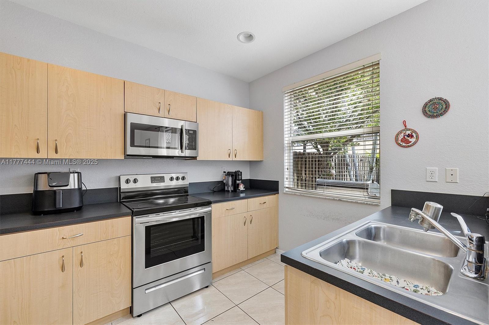 SHORES AT KEYS GATE - Residential