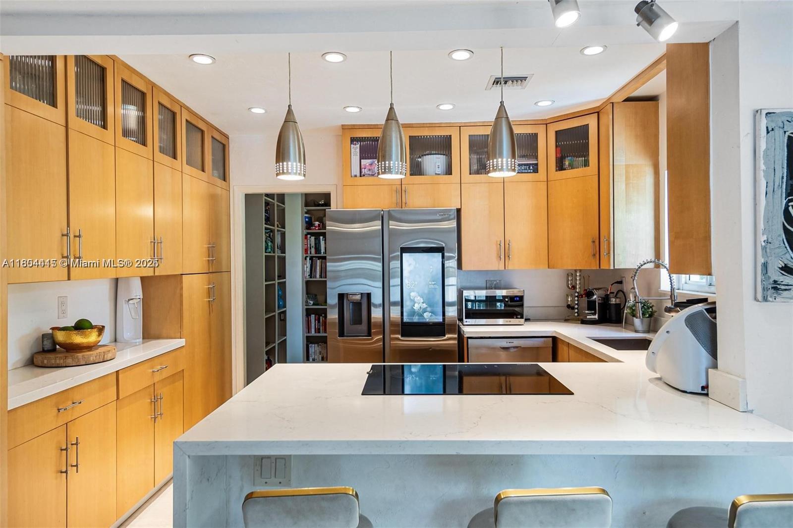 MARILYN HEIGHTS - Residential