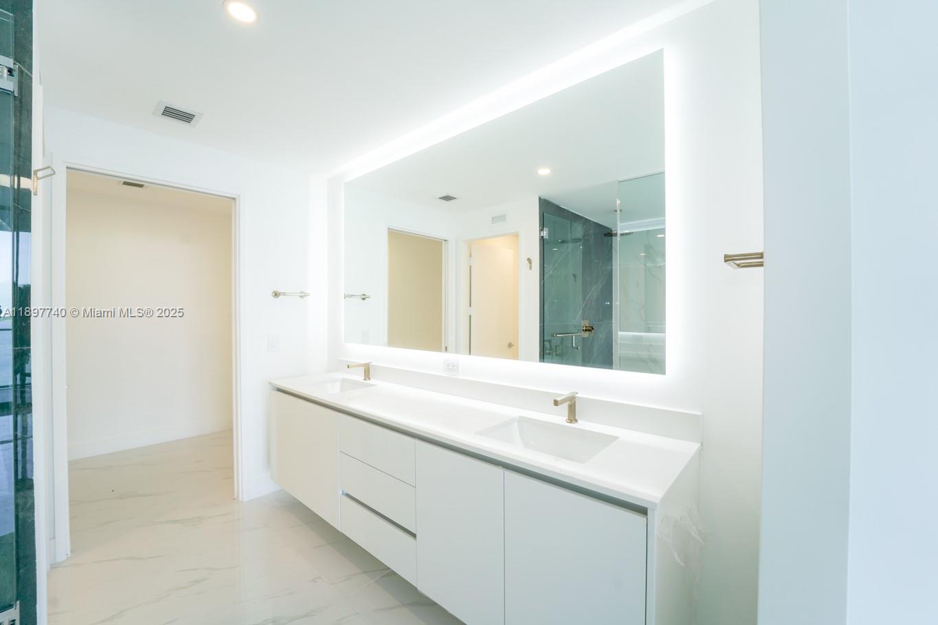 Aria Reserve Miami - Residential