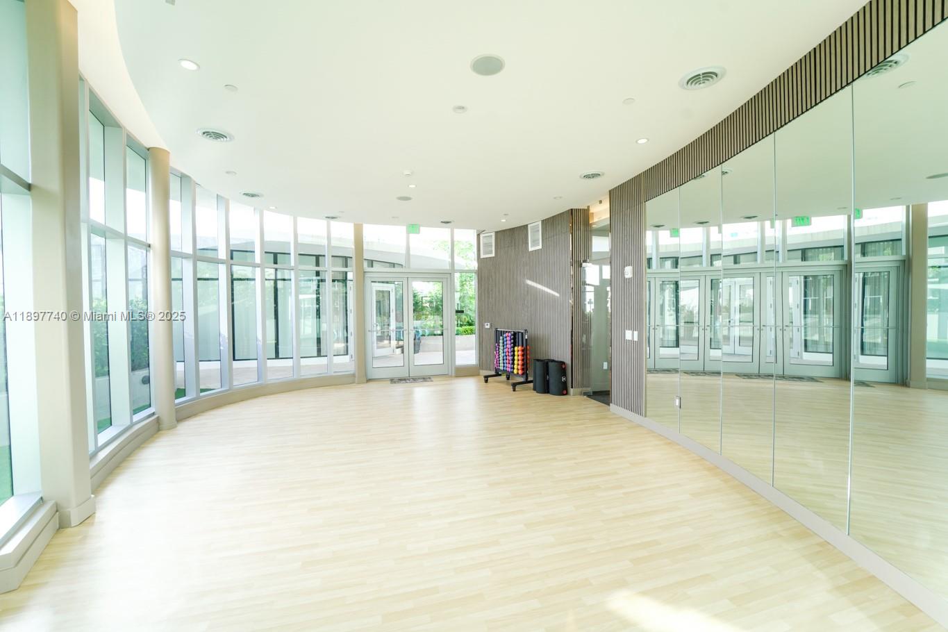 Aria Reserve Miami - Residential