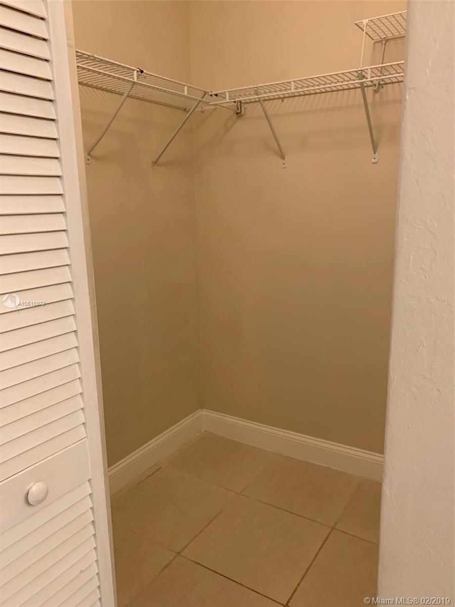 KENLAND COURT - Residential Lease