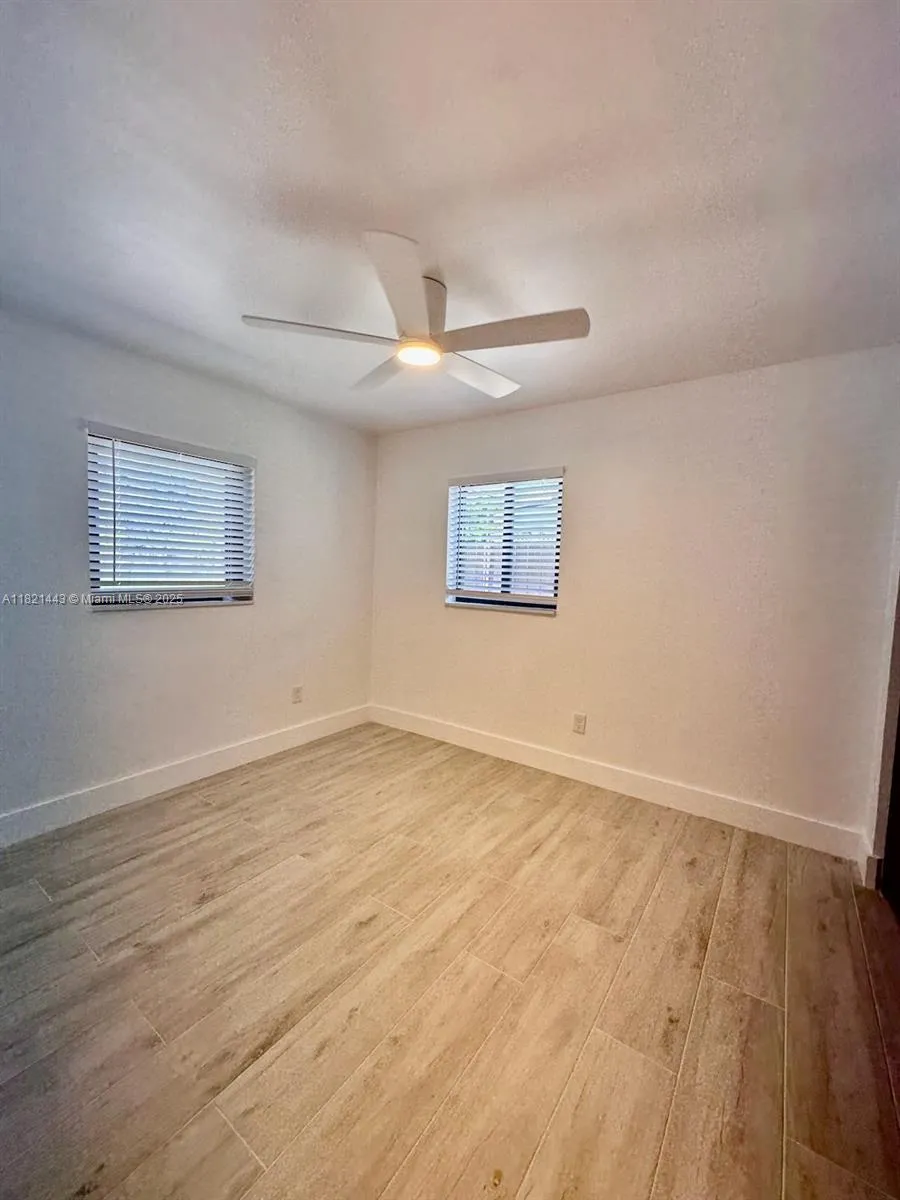 Miami, Florida 33130, United States, 8 Bedrooms Bedrooms, ,4 BathroomsBathrooms,Residential,Active,151449