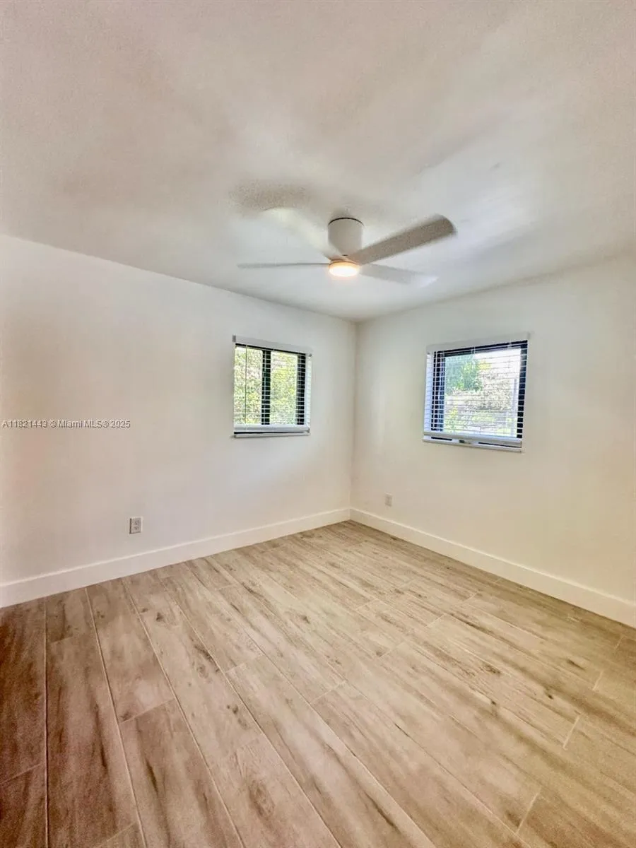 Miami, Florida 33130, United States, 8 Bedrooms Bedrooms, ,4 BathroomsBathrooms,Residential,Active,151449