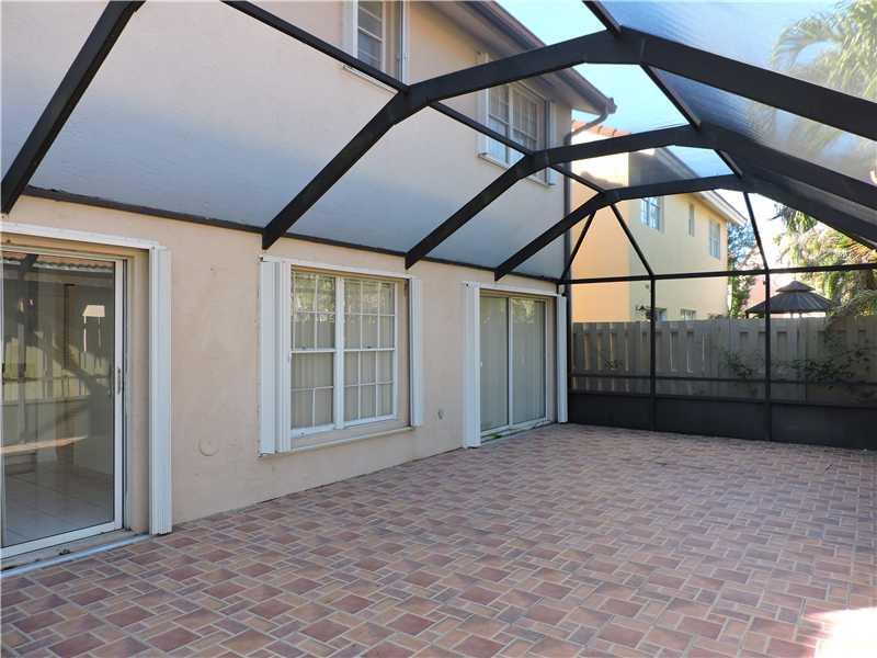 VIZCAYA AT THE HAMMOCKS 1 - Residential Lease