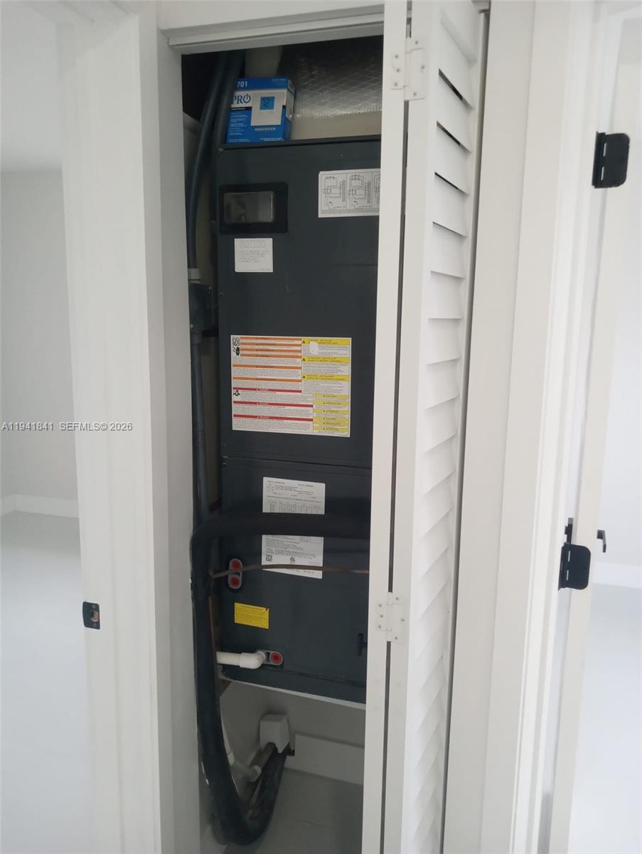 FAIRLAWN ESTS 1ST ADDN - Residential