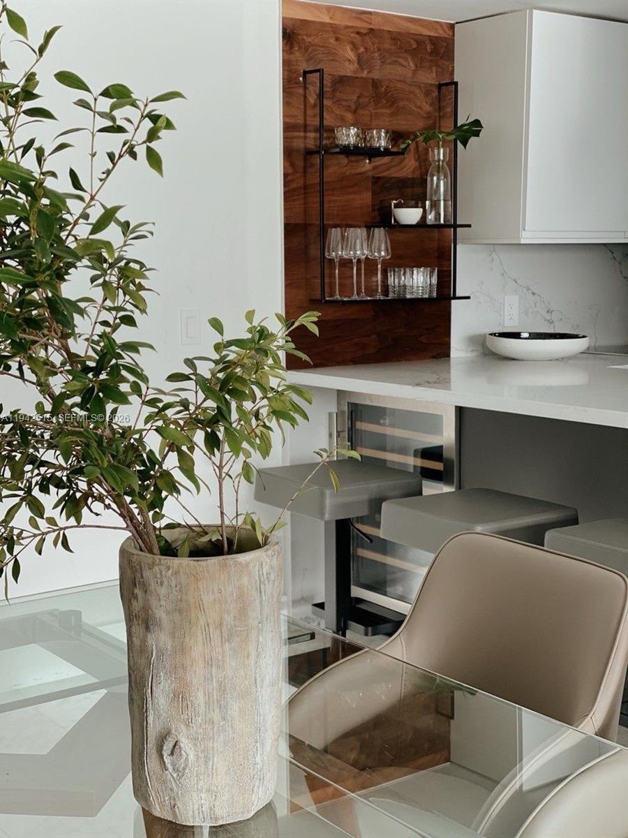 ST LOUIS CONDO - Residential Lease