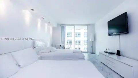 1200 Brickell Bay Dr 2610, Miami, Broward County, Florida - 1 Bathrooms - 