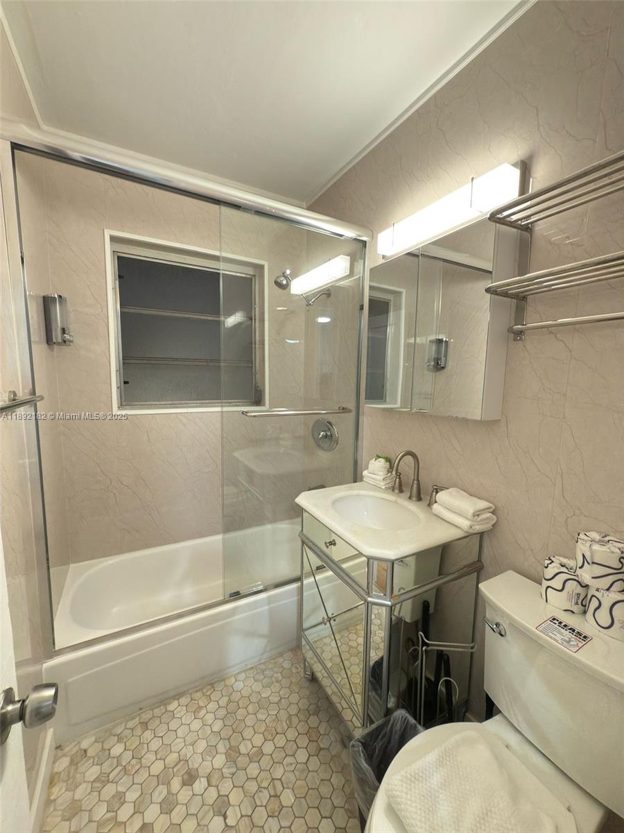 OCEAN BEACH ADDN NO 3 - Residential Lease